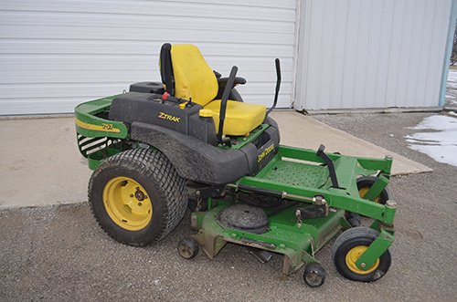 Property photo 7 - FARM EQUIPMENT & REAL ESTATE AUCTION IN ALLEN COUNTY, INDIANA